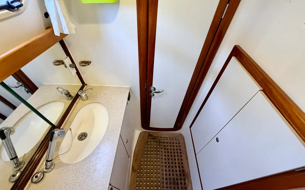 slider 39 Dufour 39 CC