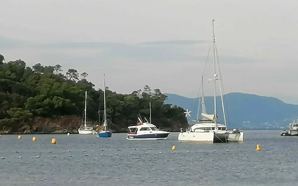 slider 13 Lagoon 380