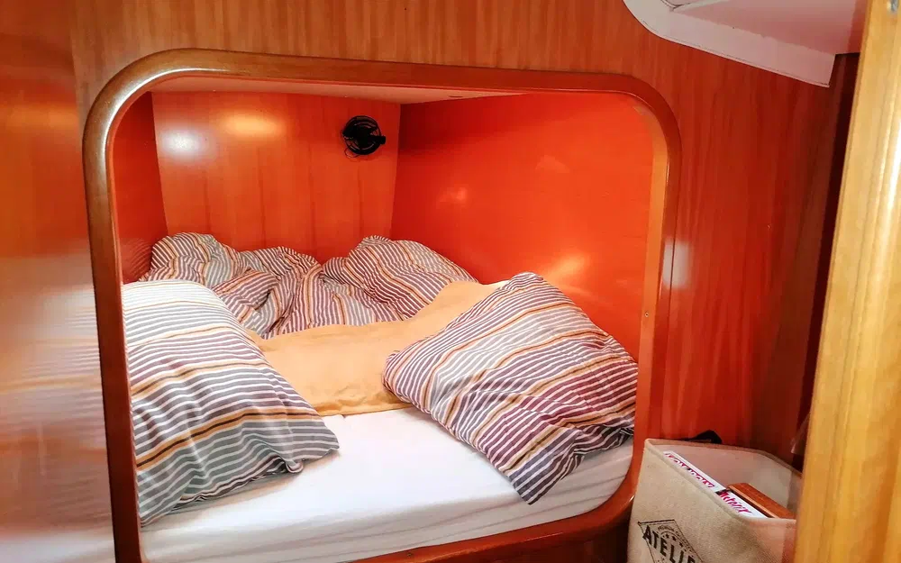 slider 22 Lagoon 380