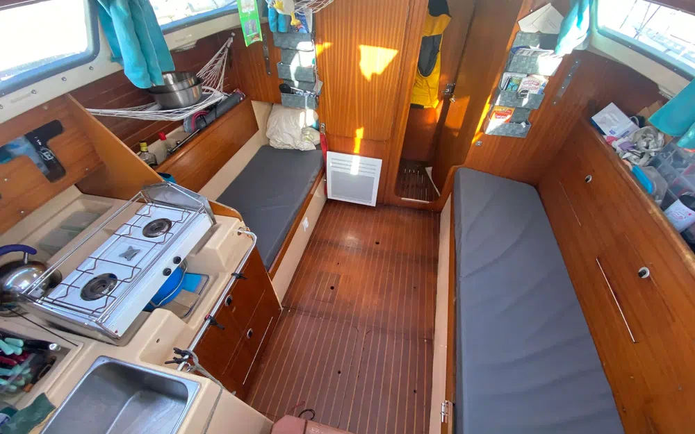 slider 10 Dufour 2800