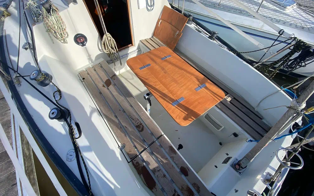 slider 8 Dufour 2800