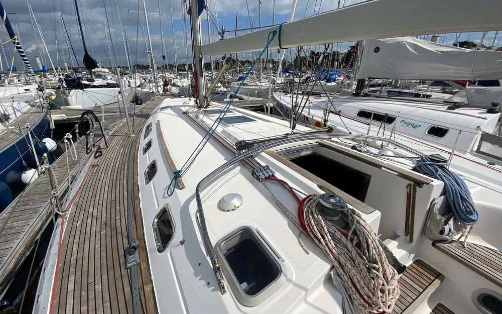 slider 2 Dufour 45 Classic