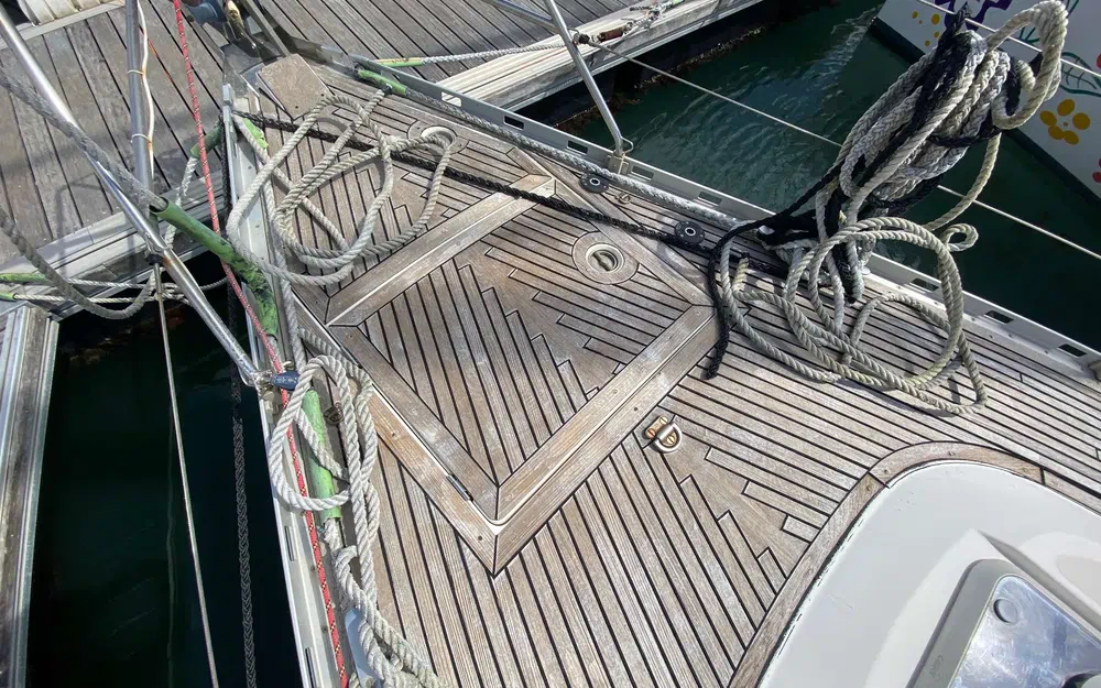 slider 6 Dufour 45 Classic