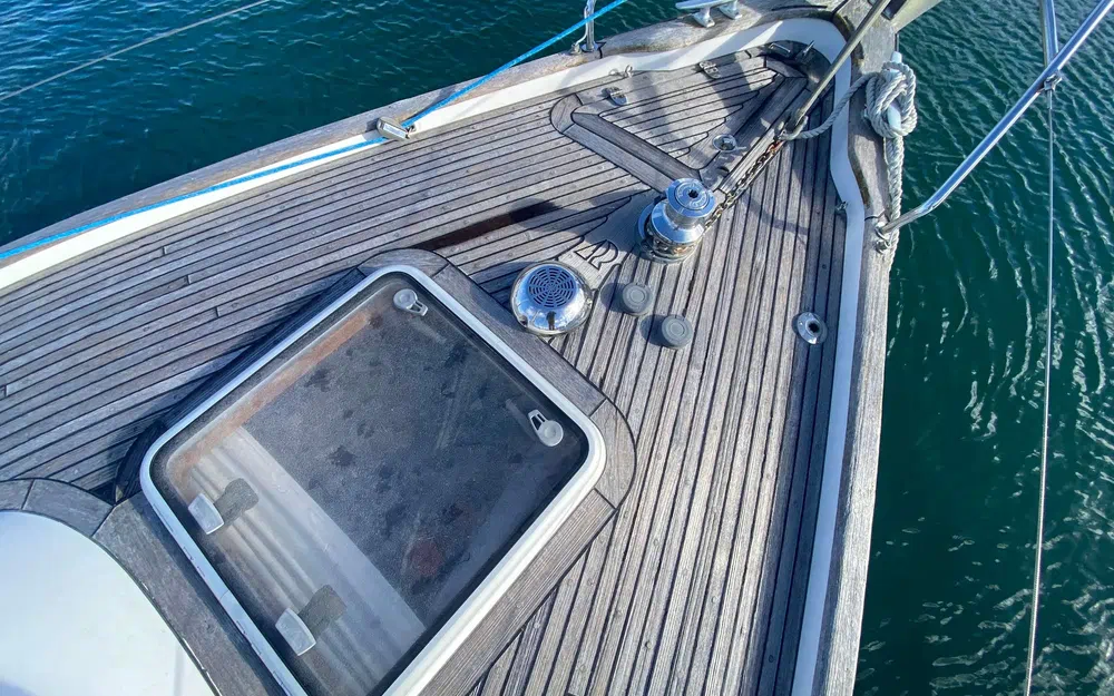 slider 12 Hallberg Rassy 36