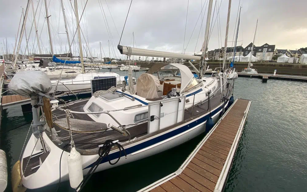 slider 1 Hallberg Rassy 36