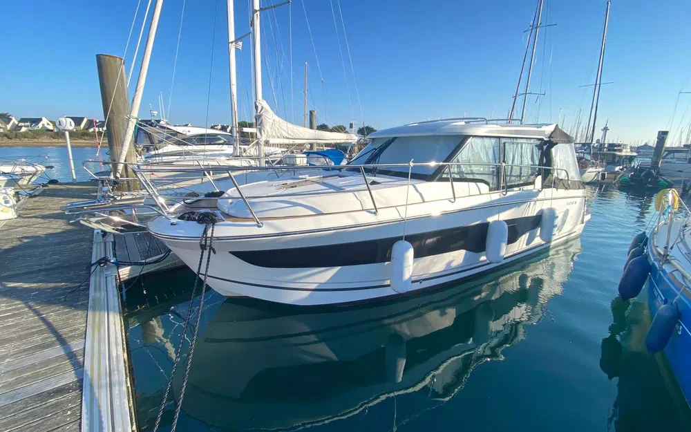 slider 0 Jeanneau Merry Fisher 1095