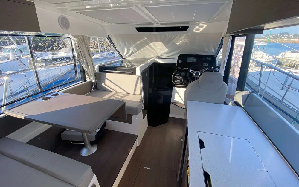 slider 14 Jeanneau Merry Fisher 1095