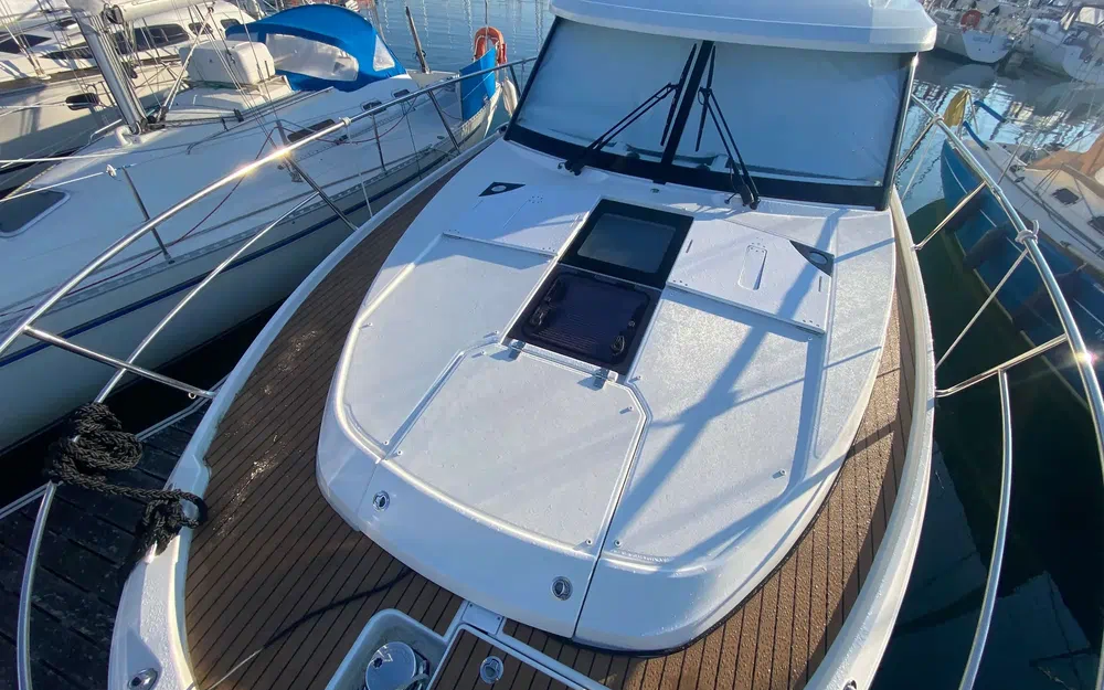 slider 2 Jeanneau Merry Fisher 1095