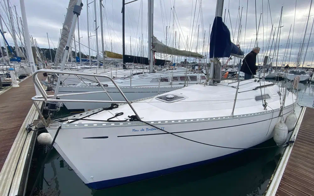 slider 0 Dufour 30 Classic