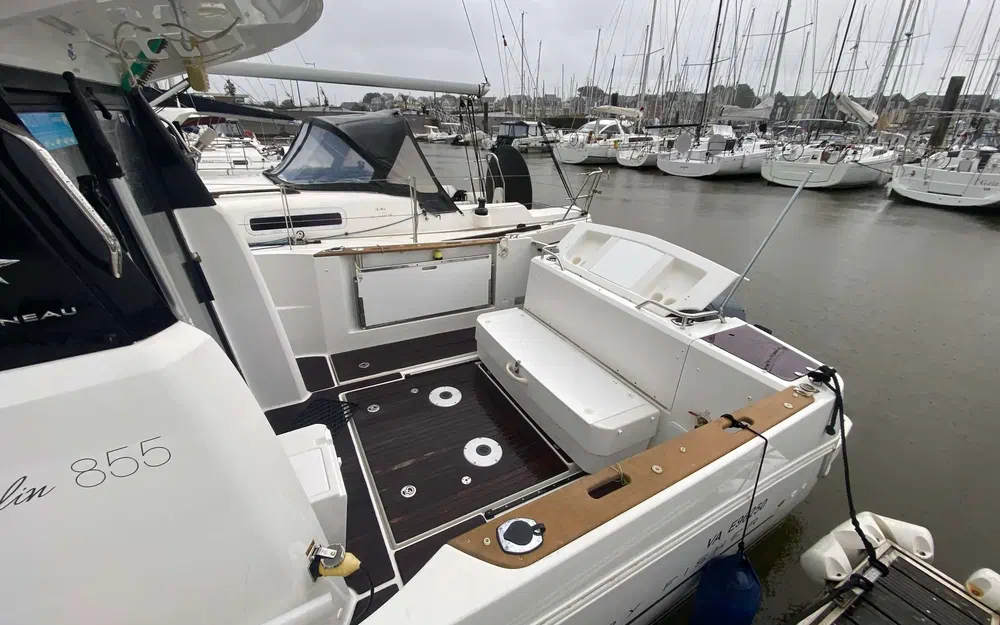 slider 4 Jeanneau Merry Fisher 855 Marlin