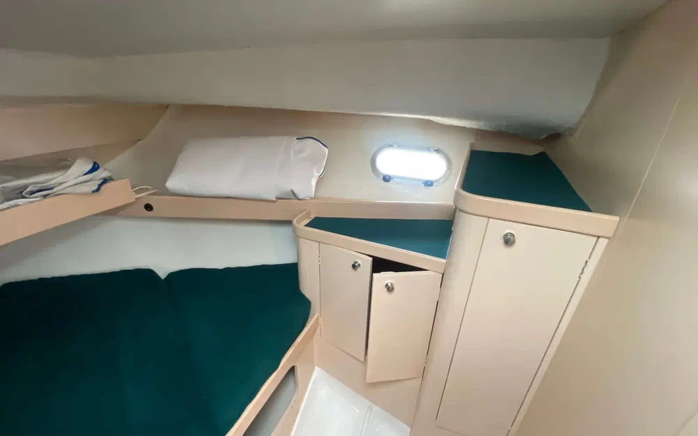 slider 8 Beneteau Antares 905
