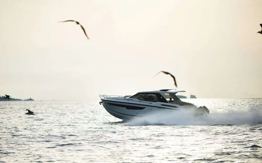 slider 1 Parker 100 Sorrento