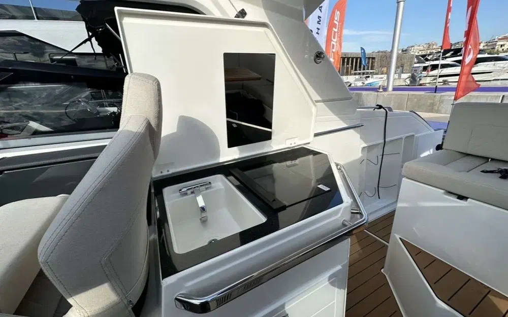 slider 8 Parker 100 Sorrento