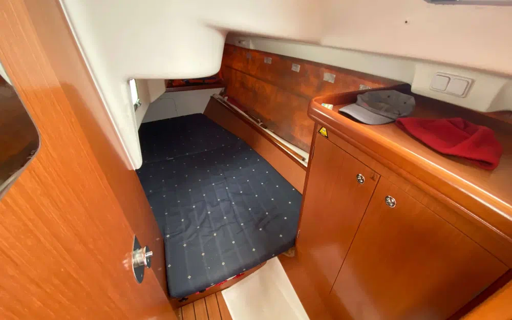 slider 20 Beneteau Oceanis 323 Clipper