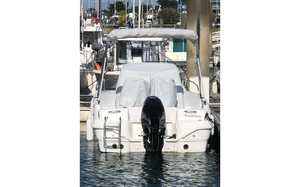 slider 5 Jeanneau Cap Camarat 5.5 CC