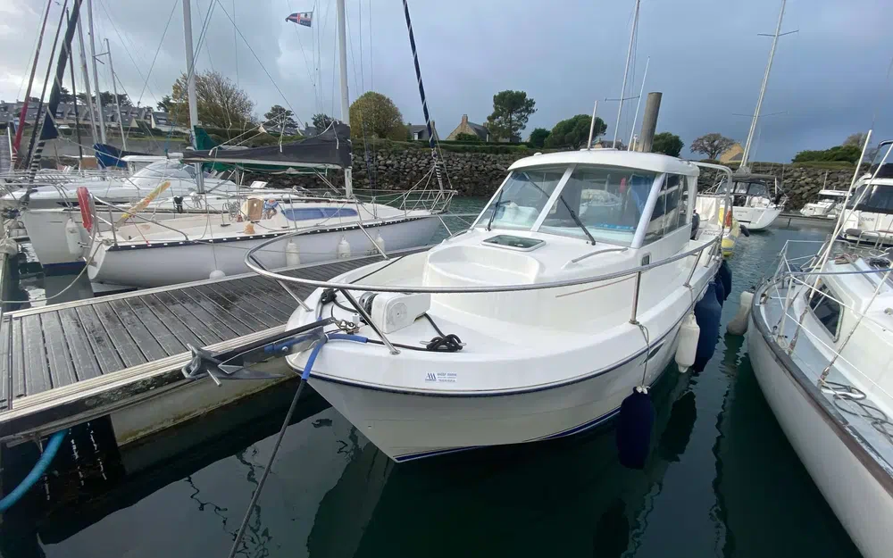slider 1 Beneteau Antares 760