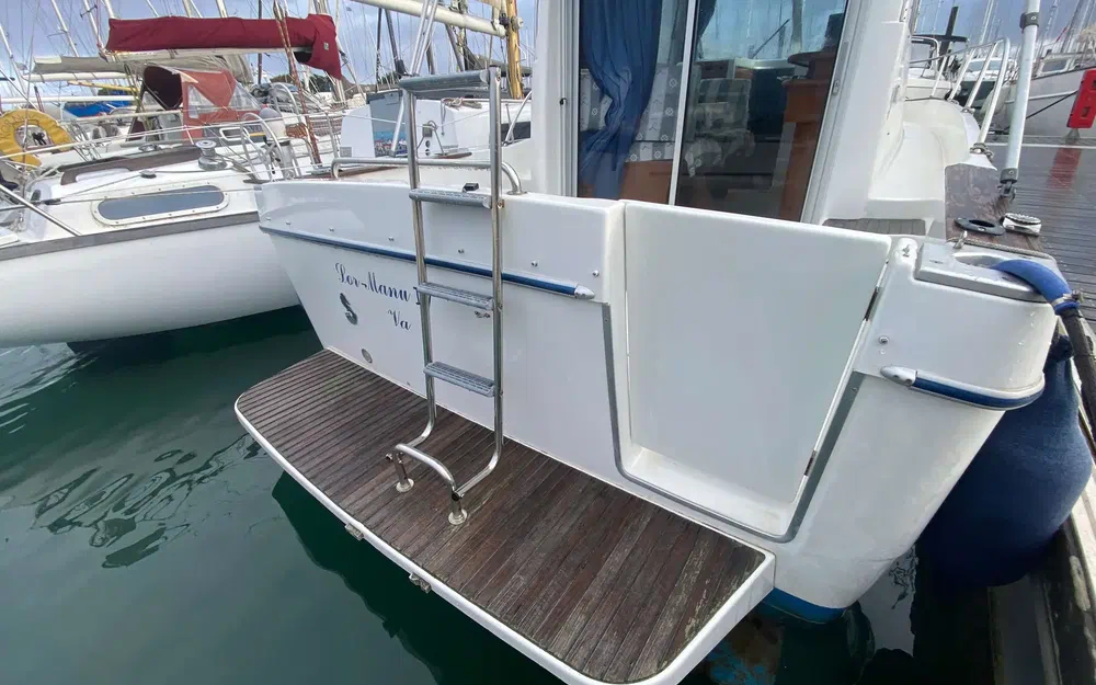 slider 4 Beneteau Antares 760