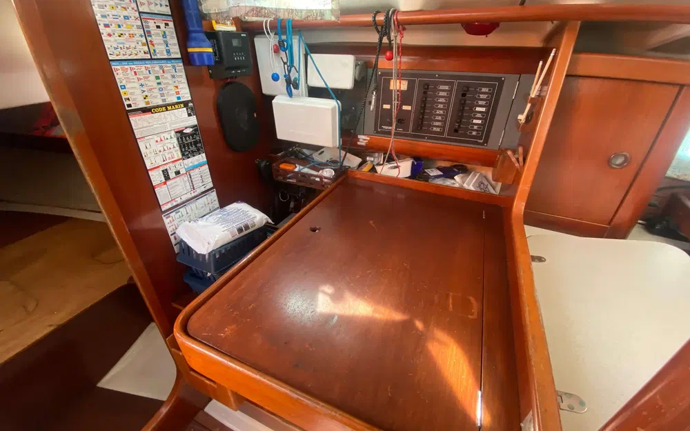 slider 13 Beneteau Oceanis 351