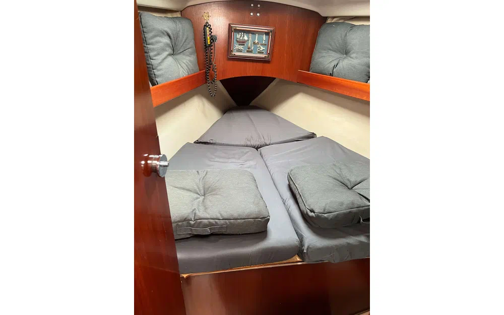 slider 15 Beneteau Oceanis 351