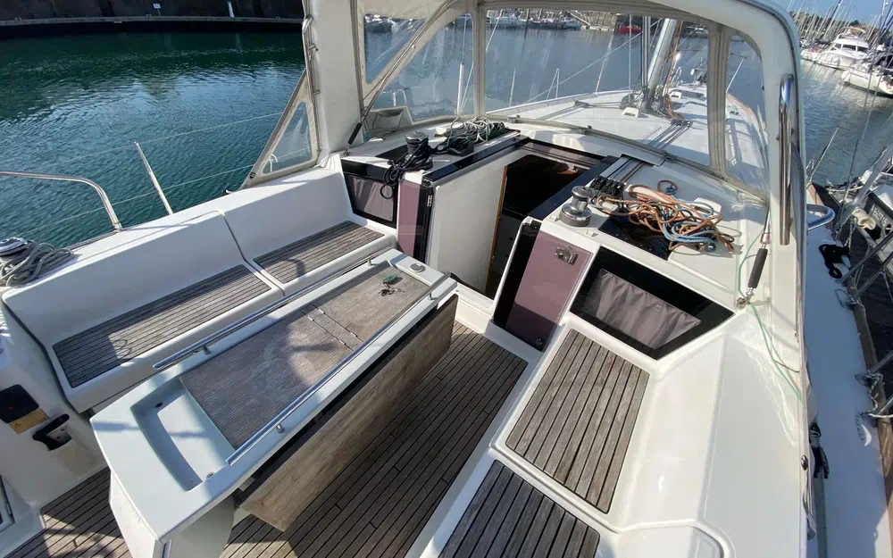 slider 13 Beneteau Oceanis 41