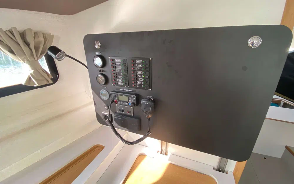 slider 19 Beneteau Oceanis 41