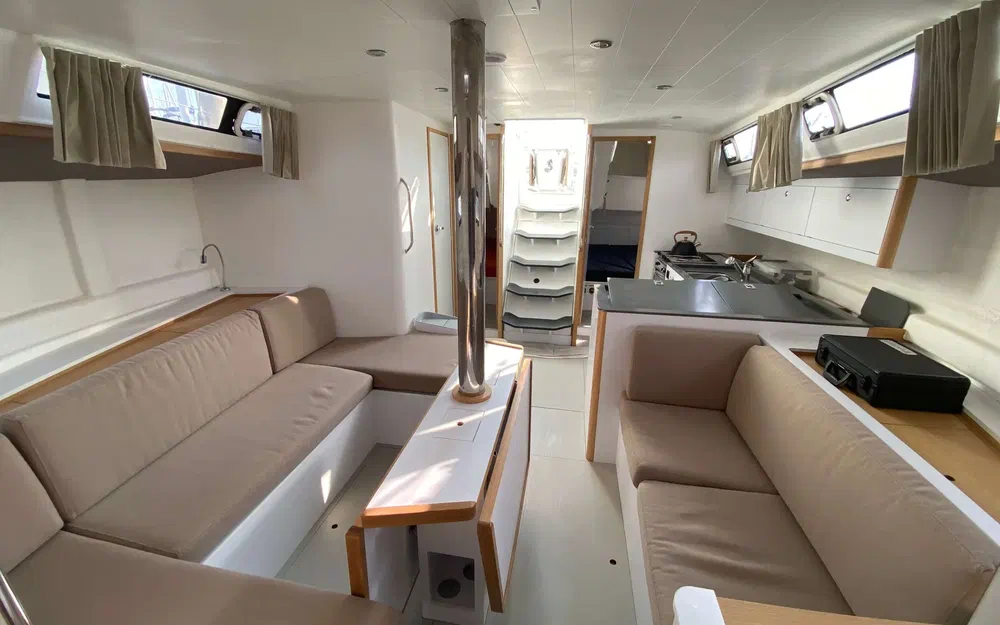 slider 22 Beneteau Oceanis 41