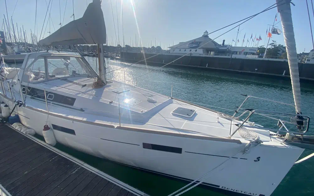 slider 3 Beneteau Oceanis 41