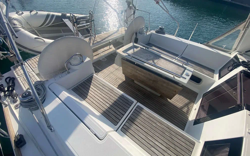 slider 4 Beneteau Oceanis 41