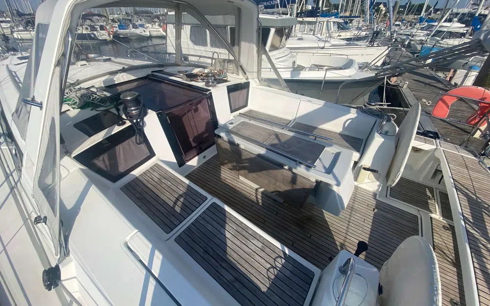 slider 5 Beneteau Oceanis 41