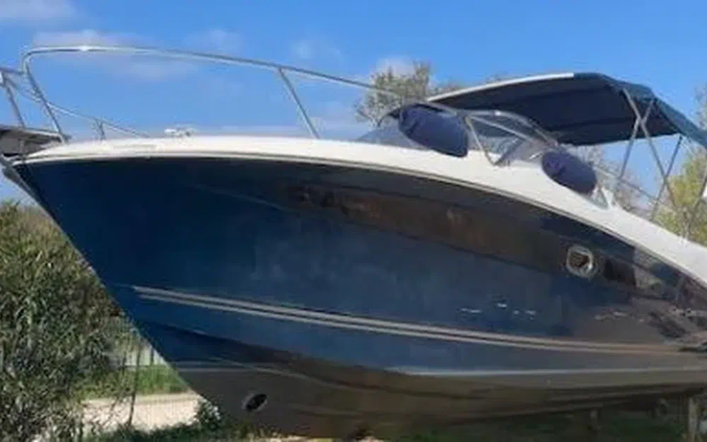 slider 1 Jeanneau Cap Camarat 8.5 WA