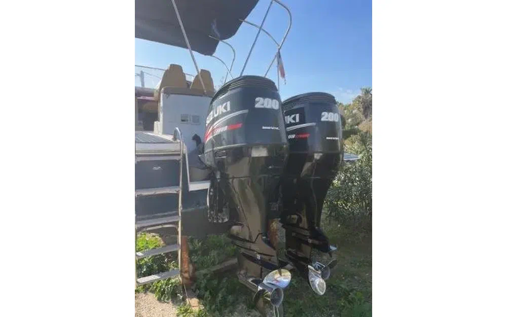 slider 3 Jeanneau Cap Camarat 8.5 WA