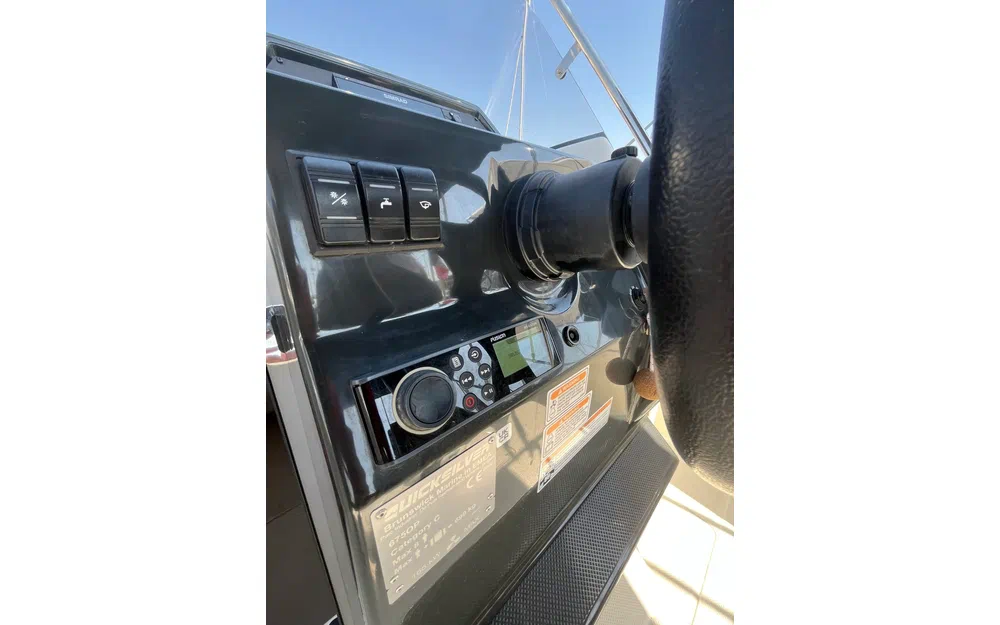 slider 10 Quicksilver Activ 675 Open