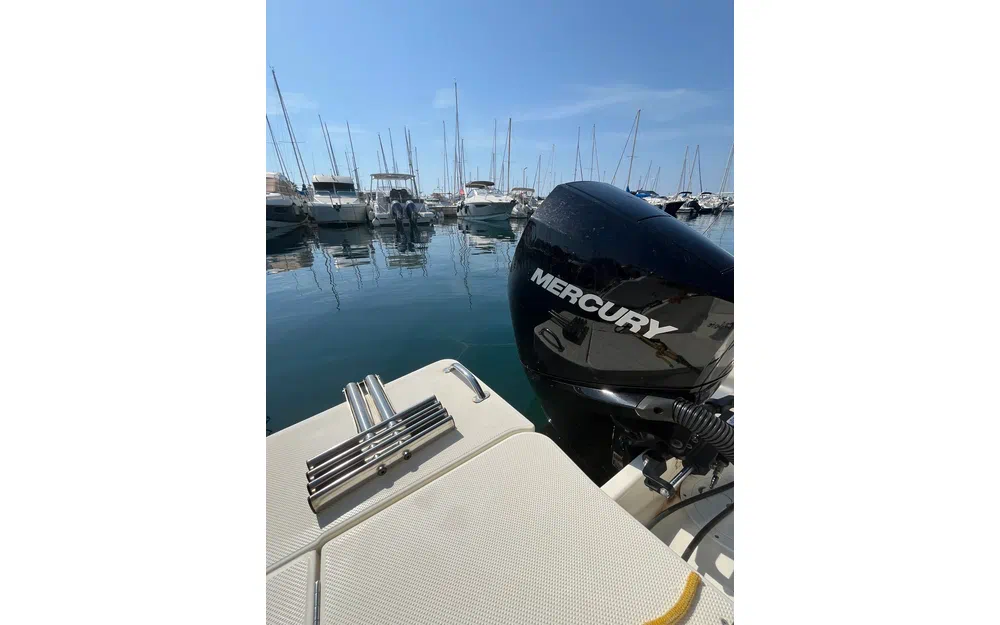 slider 19 Quicksilver Activ 675 Open