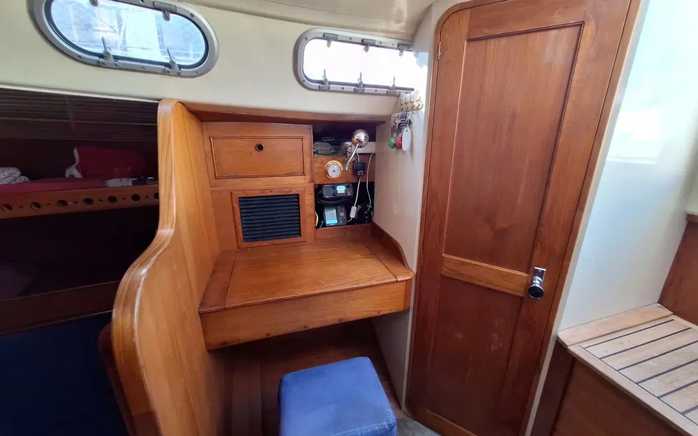 slider 6 Bowman Corsair 44