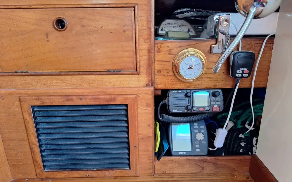 slider 7 Bowman Corsair 44