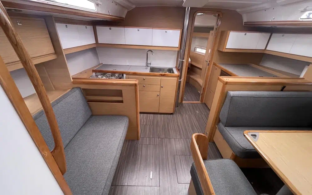 slider 22 Dufour 430 Grand Large