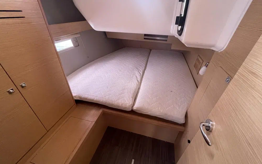 slider 26 Dufour 430 Grand Large