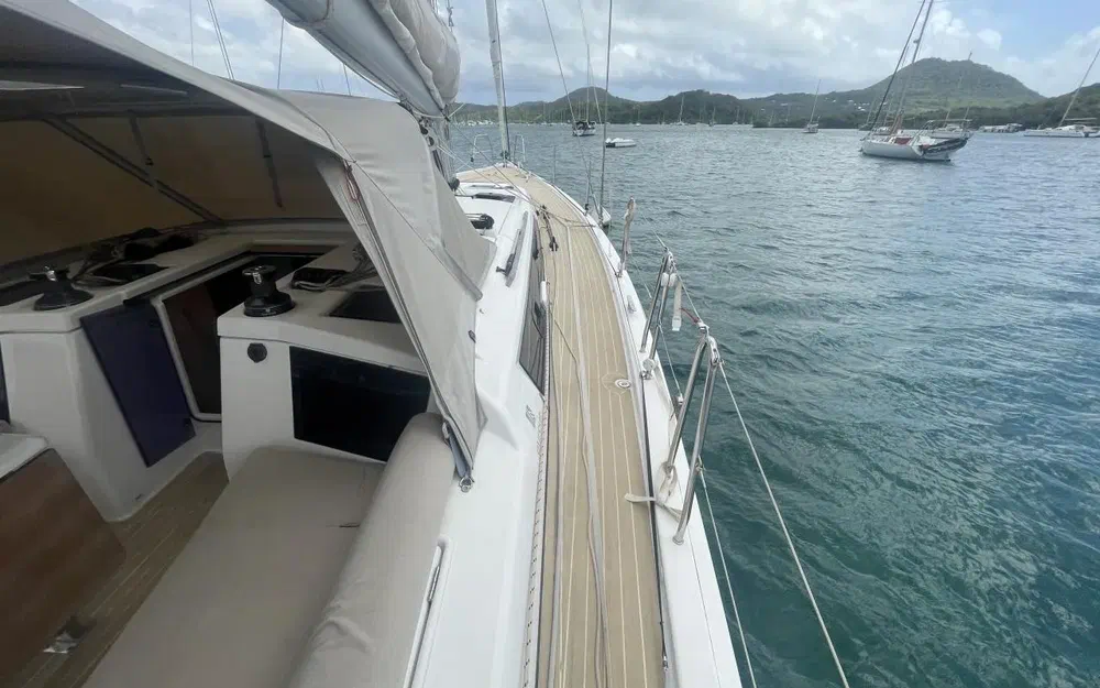 slider 8 Dufour 430 Grand Large