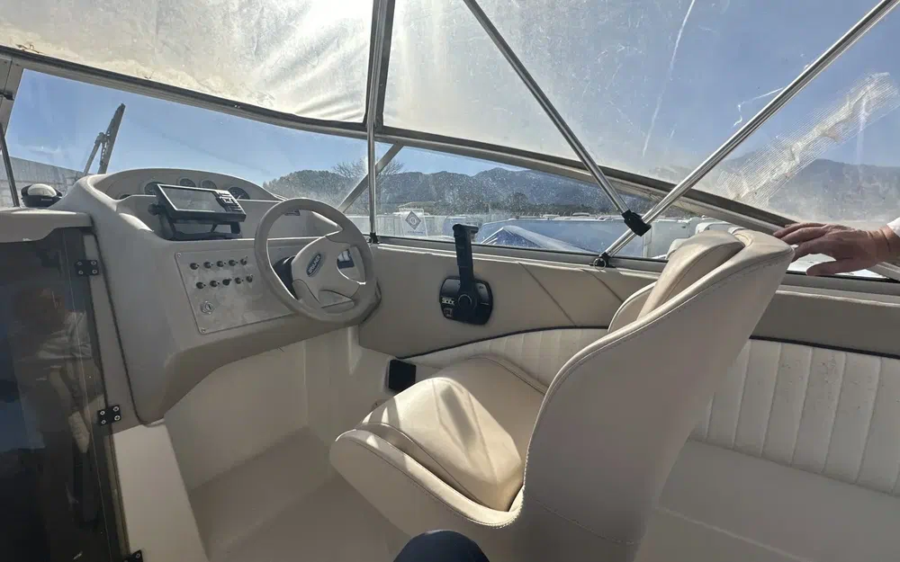 slider 7 Bayliner Cierra 2355 Sunbridge