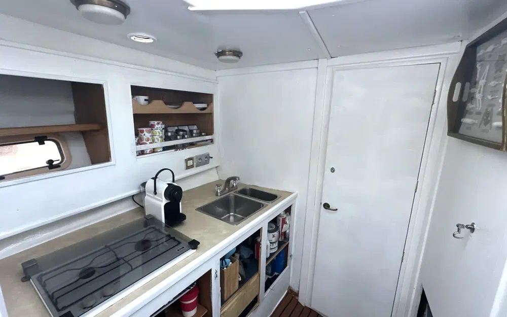 slider 10 Fairline Corniche 31