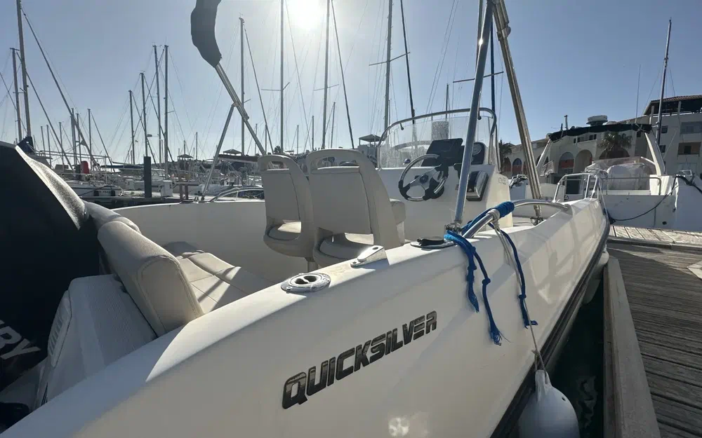 slider 16 Quicksilver Activ 535 Open
