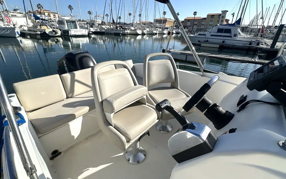 slider 1 Quicksilver Activ 535 Open