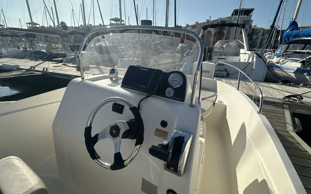 slider 6 Quicksilver Activ 535 Open