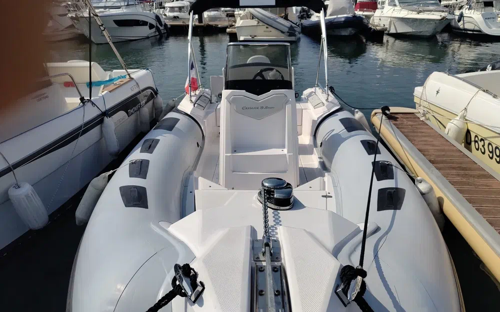 slider 11 Ranieri Cayman 19 Sport