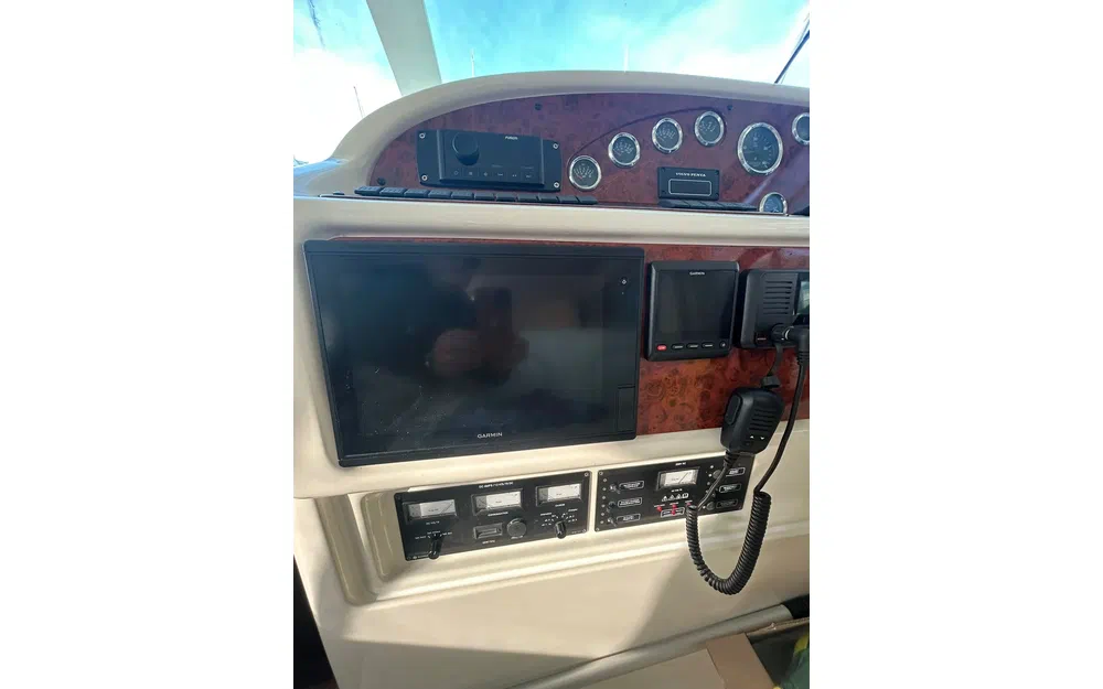 slider 9 Jeanneau Prestige 36 Fly