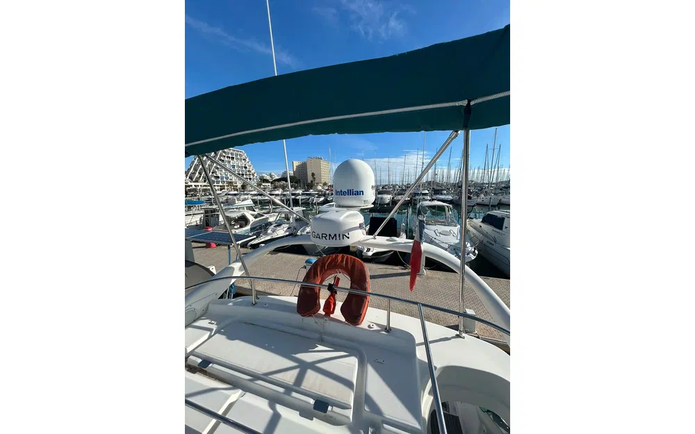 slider 15 Jeanneau Prestige 36 Fly