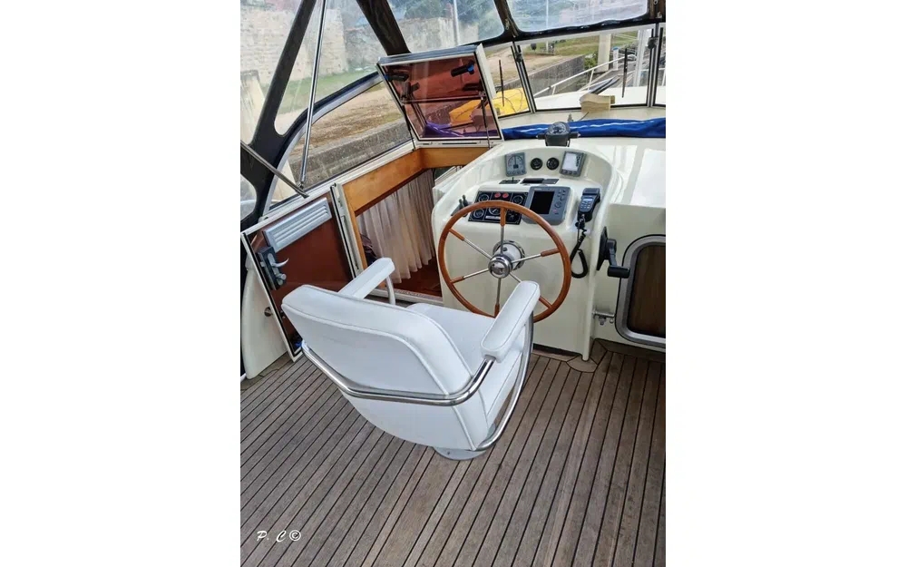 slider 6 Aquanaut 11.5 AK