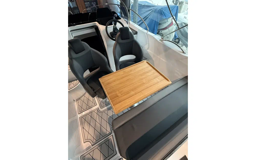 slider 12 Okiboats 595SD barracuda + moteur Yamaha