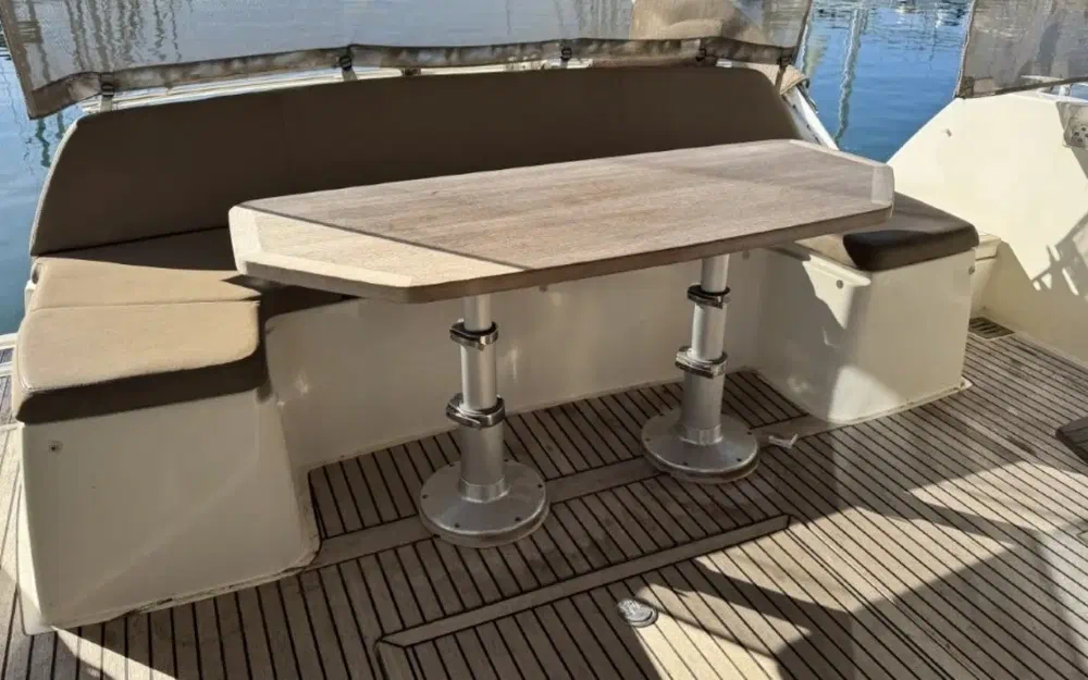 slider 18 Jeanneau Prestige 450 Fly