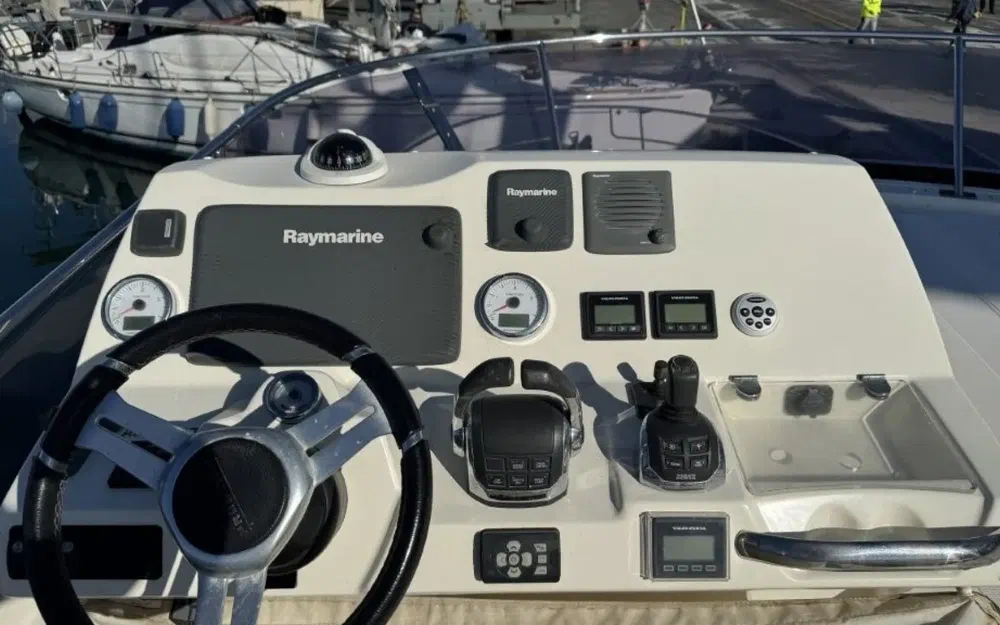 slider 20 Jeanneau Prestige 450 Fly